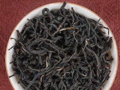 武夷厂家直供正山小种红茶茶叶礼盒批发定制独立小金罐装图2