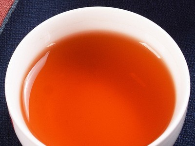 武夷厂家直供正山小种红茶茶叶礼盒批发定制独立小金罐装图4