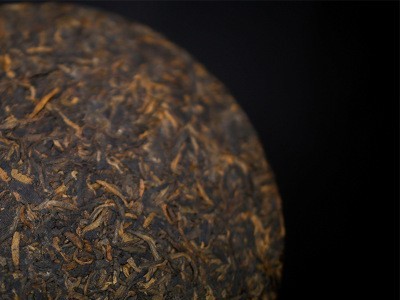 2019云南特产普洱茶 古树金芽拾年熟茶茶饼357g 厂家直销一件代发图2