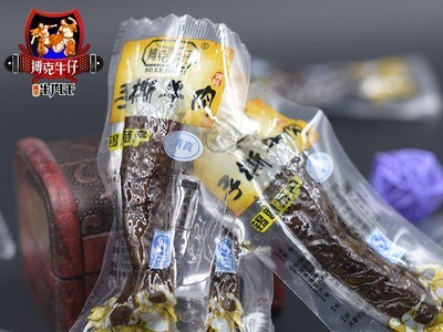 搏克牛仔手撕风干牛肉干228g内蒙古特产零食清真食品 可一件代发图2