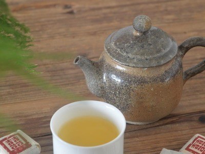 郑三品福鼎白茶荒野陈年小茶砖 小龙珠小沱茶龙珠球枣香老白茶图4