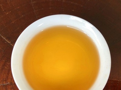 景迈古树晒红 200g小饼 普洱茶 云南滇红茶 茶叶厂家图2